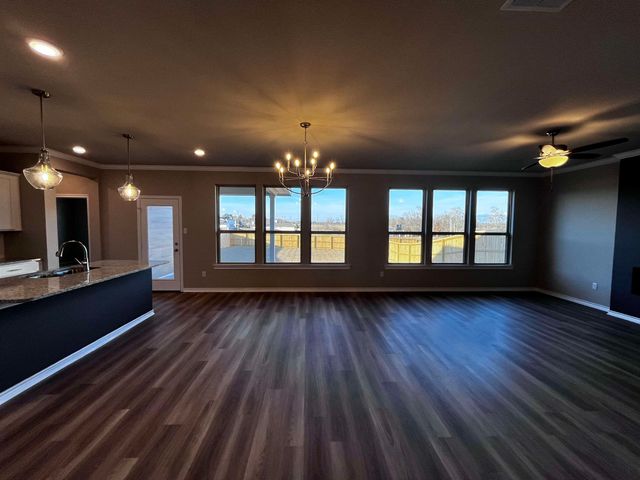 1513 Grace Acres Lane, Longview, TX 75605