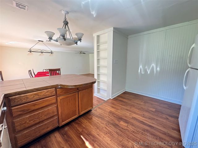 111 N Logan Drive, Tahlequah, OK 74464