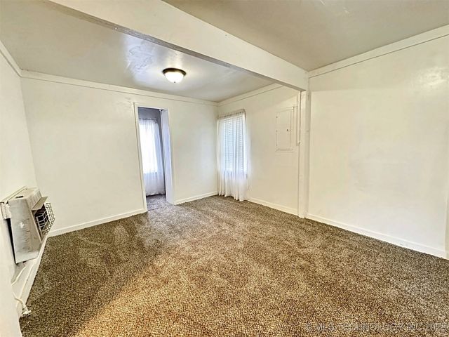 111 N Logan Drive, Tahlequah, OK 74464