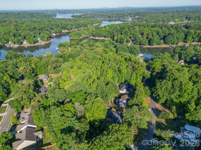10112 Withers Road, Charlotte, NC 28278