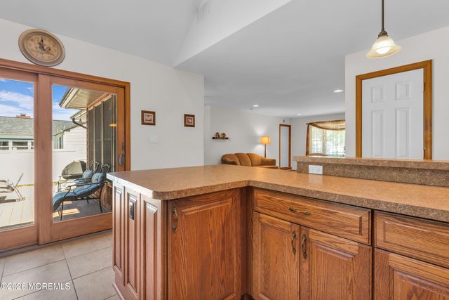 804 Brookside Drive, Toms River, NJ 08753