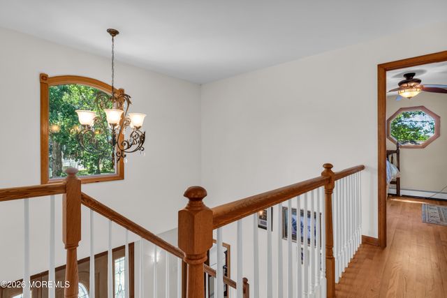 804 Brookside Drive, Toms River, NJ 08753