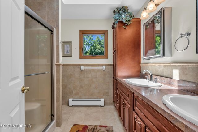 804 Brookside Drive, Toms River, NJ 08753