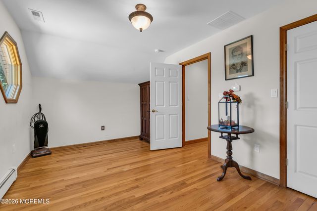 804 Brookside Drive, Toms River, NJ 08753