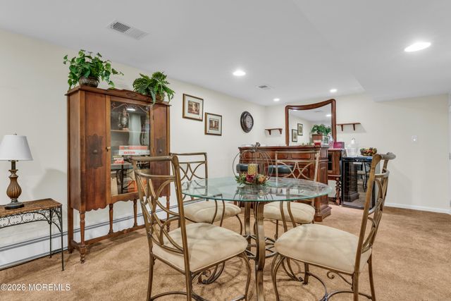 804 Brookside Drive, Toms River, NJ 08753