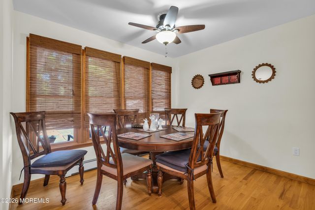 804 Brookside Drive, Toms River, NJ 08753