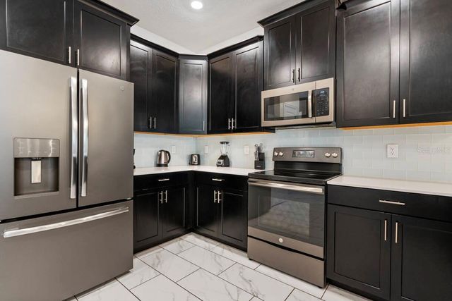 671 STICKS STREET, Davenport, FL 33896