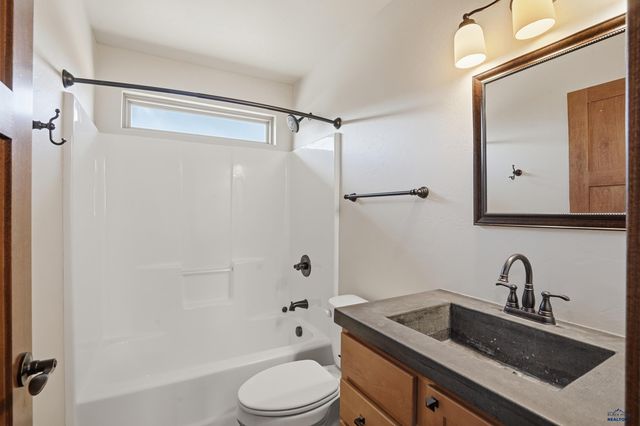 14803 WHISTLER CT, Summerset, SD 57769