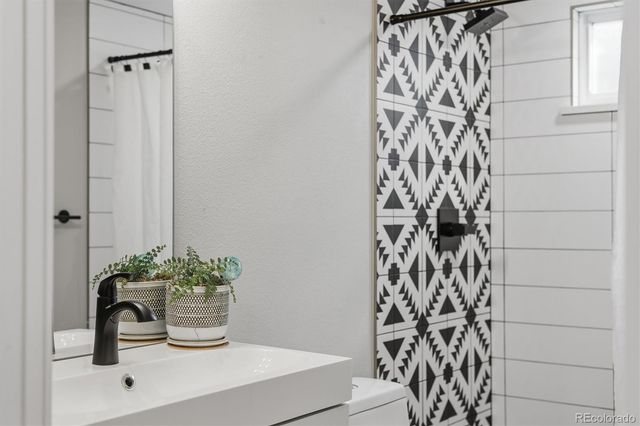 6411 W 77th Place, Arvada, CO 80003