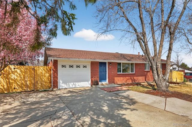 6411 W 77th Place, Arvada, CO 80003