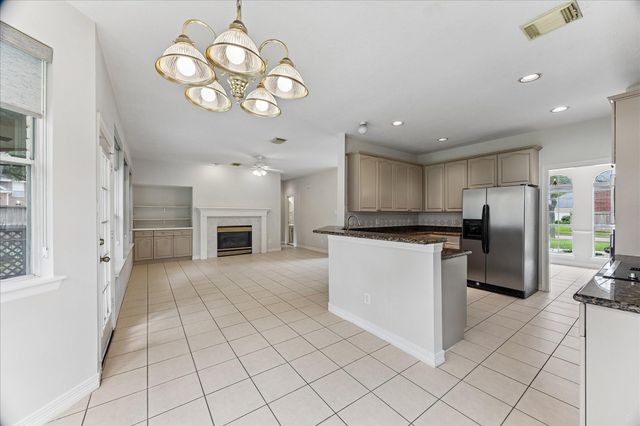 3102 Summer Bay Drive, Sugar Land, TX 77478