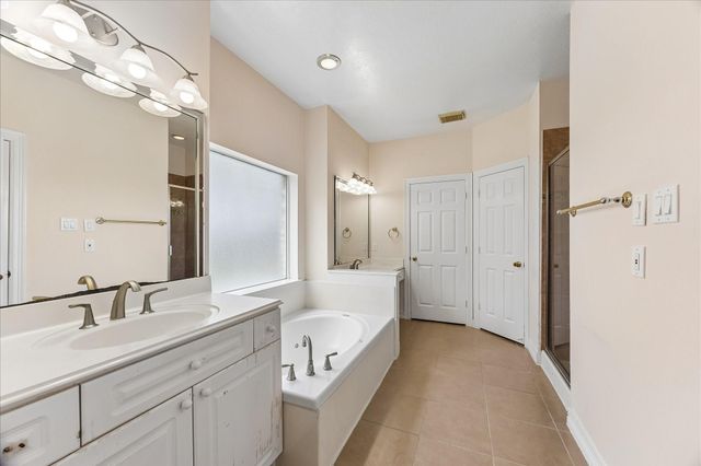 3102 Summer Bay Drive, Sugar Land, TX 77478