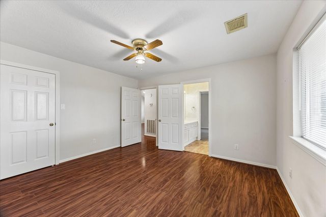 3102 Summer Bay Drive, Sugar Land, TX 77478