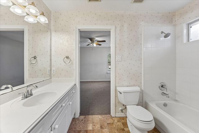 3102 Summer Bay Drive, Sugar Land, TX 77478