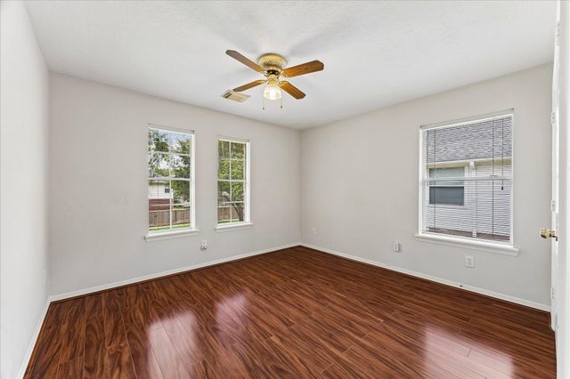 3102 Summer Bay Drive, Sugar Land, TX 77478