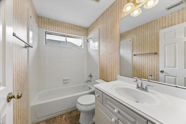 3102 Summer Bay Drive, Sugar Land, TX 77478