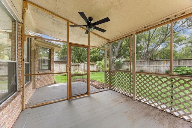 3102 Summer Bay Drive, Sugar Land, TX 77478