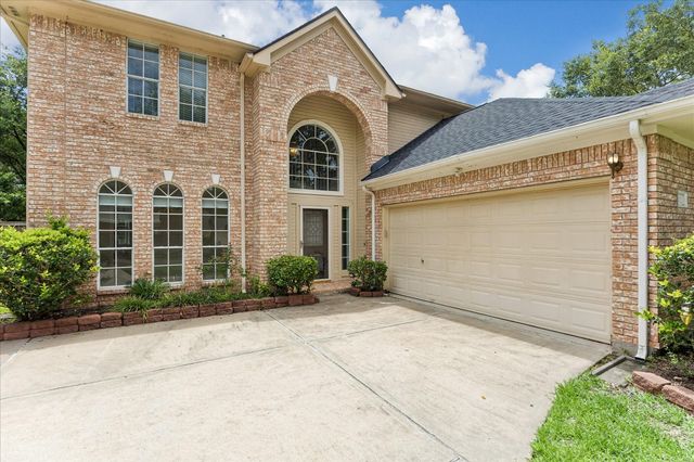 3102 Summer Bay Drive, Sugar Land, TX 77478