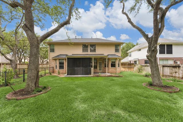 3102 Summer Bay Drive, Sugar Land, TX 77478
