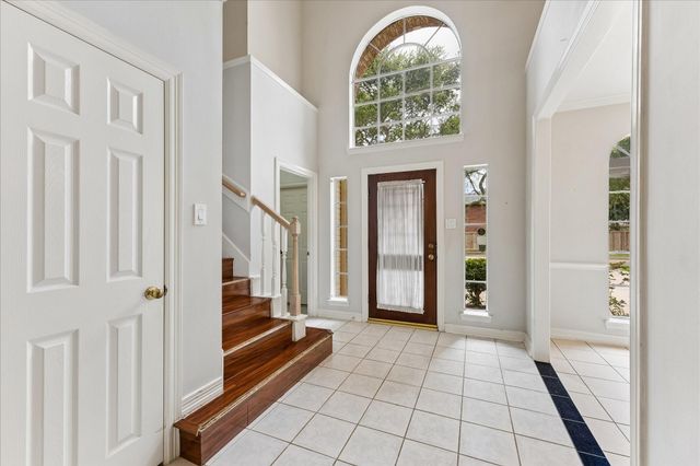 3102 Summer Bay Drive, Sugar Land, TX 77478