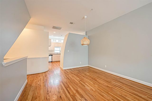 11315 Main Street 103, Houston, TX 77025