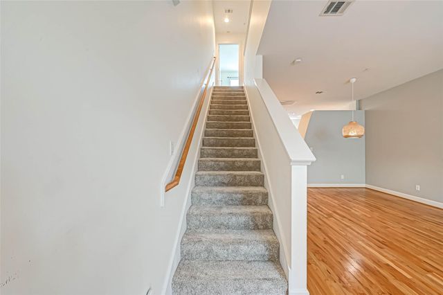 11315 Main Street 103, Houston, TX 77025