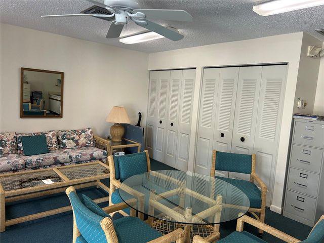 1310 POWDERPUFF DR 1104, Dunedin, FL 34698