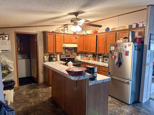 4762 County Road 1340, Pomona, MO 65789