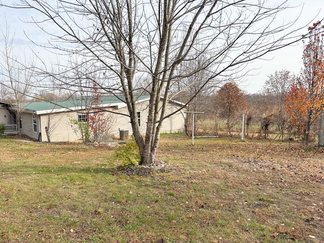 4762 County Road 1340, Pomona, MO 65789