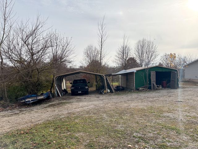 4762 County Road 1340, Pomona, MO 65789