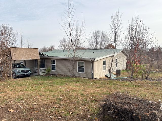 4762 County Road 1340, Pomona, MO 65789