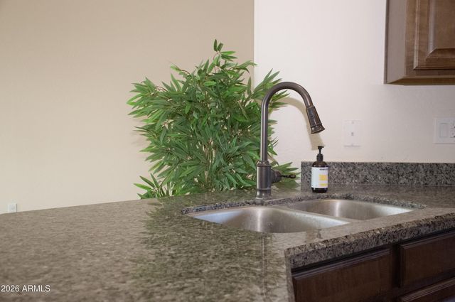 1623 E HIDALGO Street, Apache Junction, AZ 85119