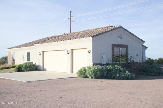 1623 E HIDALGO Street, Apache Junction, AZ 85119