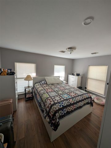 1910 Reese Street, Liberty, TX 77575