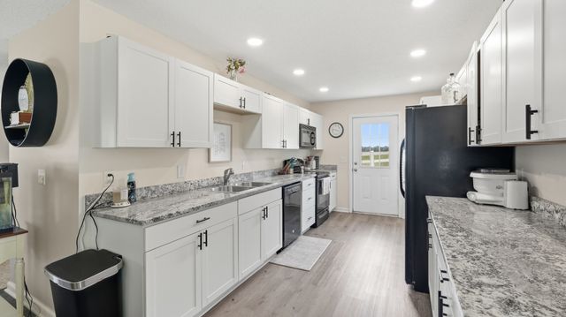 525 Sharp Springs Rd, Winchester, TN 37398