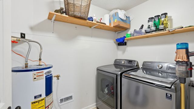 525 Sharp Springs Rd, Winchester, TN 37398