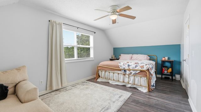 525 Sharp Springs Rd, Winchester, TN 37398