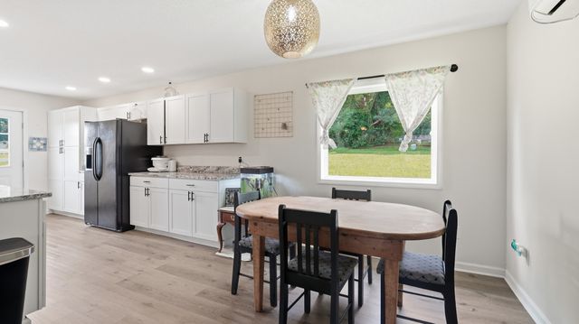 525 Sharp Springs Rd, Winchester, TN 37398