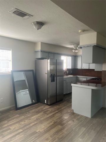 622 Coolidge St Street, Channelview, TX 77530