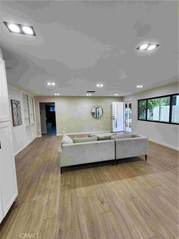 7129 Saranac, San Diego, CA 92115