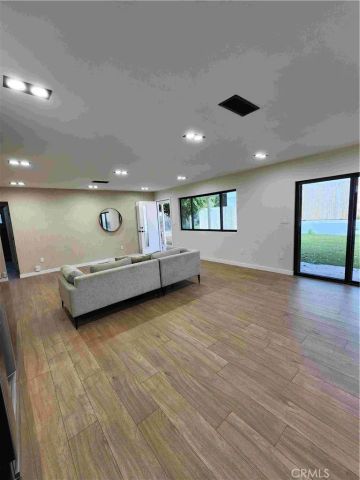 7129 Saranac, San Diego, CA 92115