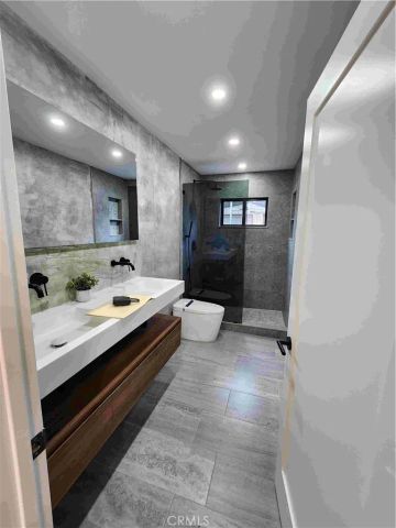 7129 Saranac, San Diego, CA 92115