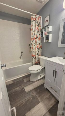 618 S Rogers Dr, Pueblo West, CO 81007