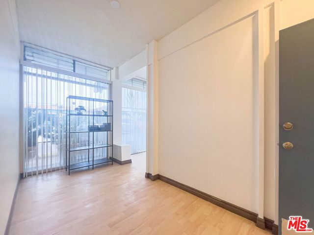 5106 Hollywood Boulevard 103, Los Angeles, CA 90027