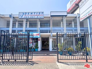 5106 Hollywood Boulevard 103, Los Angeles, CA 90027