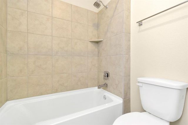 3420 Avondale View Drive, Houston, TX 77025