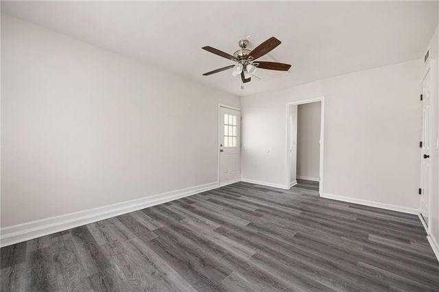 415 Heritage Row, Woodstock, GA 30188