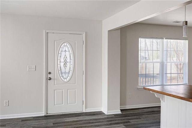 415 Heritage Row, Woodstock, GA 30188