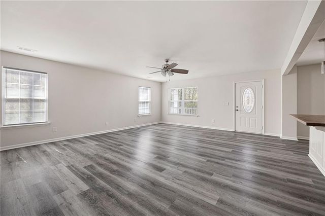 415 Heritage Row, Woodstock, GA 30188