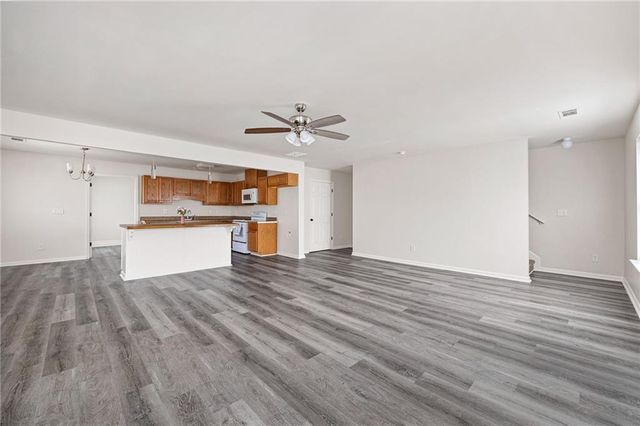 415 Heritage Row, Woodstock, GA 30188